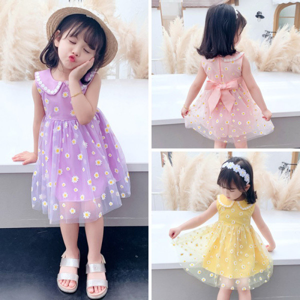 Stiilne ümara dekoltee ja paelaga lastekleit