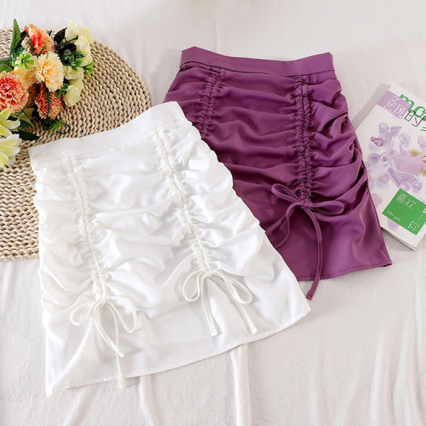 Moodne lipsudega naiste seelik kõrge vöökohaga