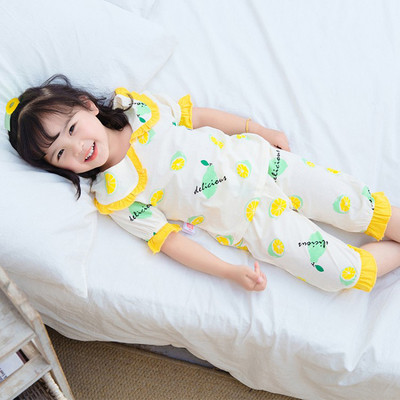 Aplikatsiooni ja lokkidega laste pidžaamad tüdrukutele