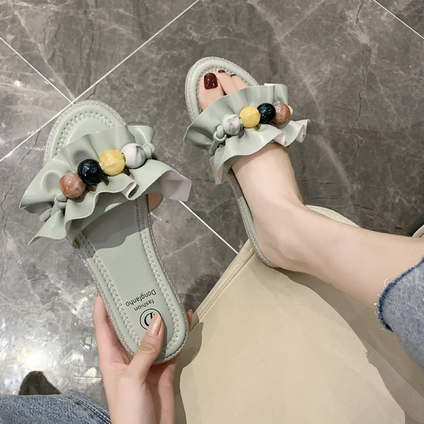 Papuci de damă cu talpă plată și un element - pietre colorate