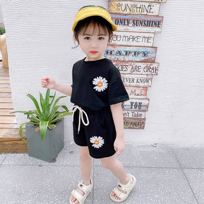 Napi gyerekkészlet virággal lányoknak