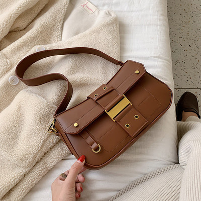 Geanta de dama actuala din piele ecologica