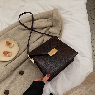 Geanta de dama moderna cu maner lung din piele ecologica