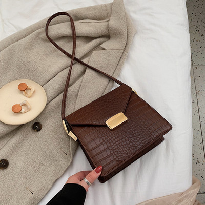 Geanta de dama moderna cu maner lung din piele ecologica