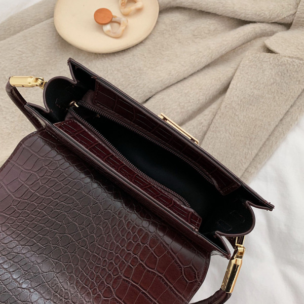 Geanta de dama moderna cu maner lung din piele ecologica