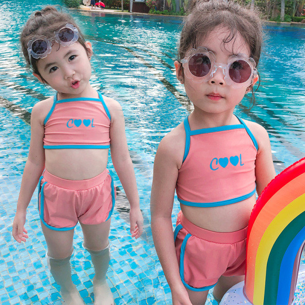 Costum de baie pentru fete pentru copii în două părți cu inscripție