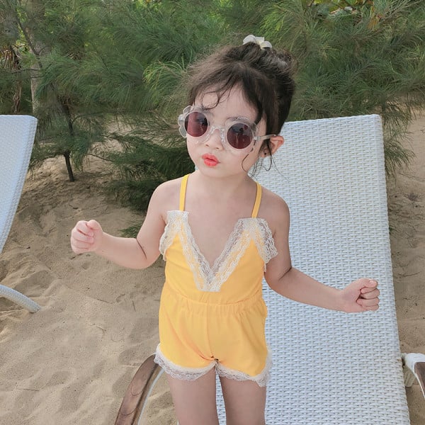 Laste täisujumistrikoo pitsi ja lipsudega tüdrukutele