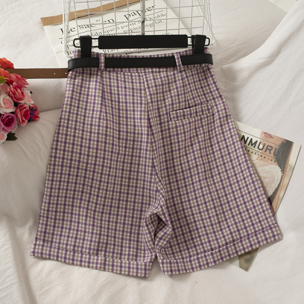 Ruudulised lühikesed püksid vöö ja kõrge vöökohaga