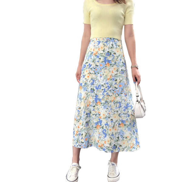 Lilletrükiga ja kõrge vöökohaga pikk naiste seelik