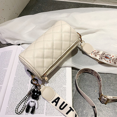 Ümmarguse kuju ja laia sangaga naiste kaasaegne ökonahast kott