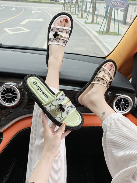 Papuci de dama cu talpa plate potriviti si pentru plaja