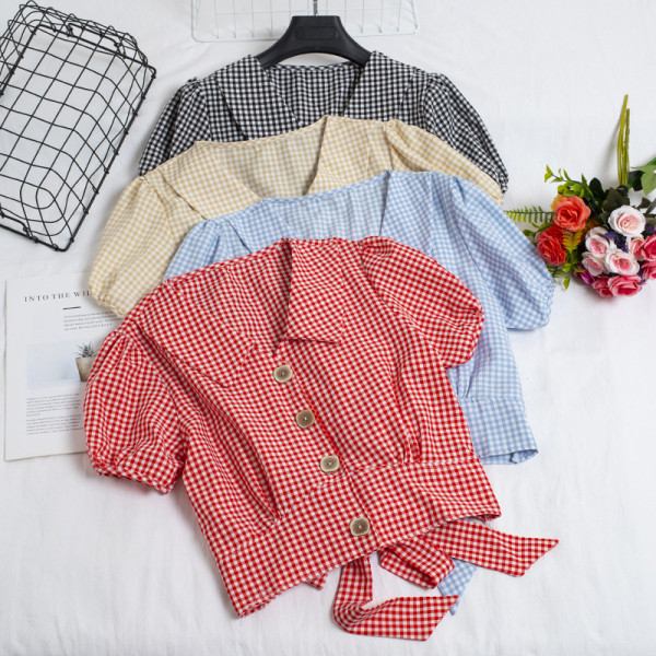 Vabaaja naiste särk lipsude ja nööpidega