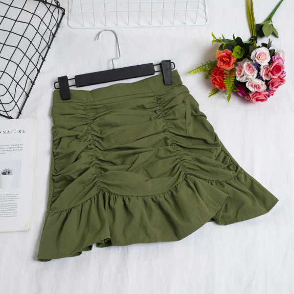 Model fustă scurtă de damă cu talie înaltă