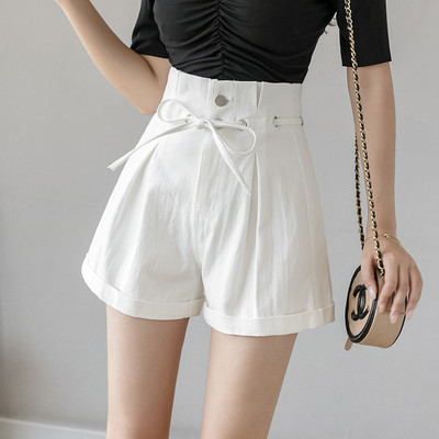 Sieviešu šorti ar saitēm un augstu vidukli