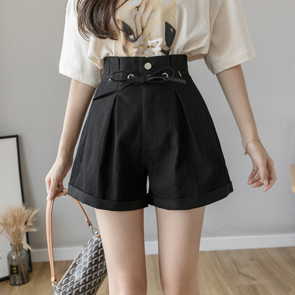 Sieviešu šorti ar saitēm un augstu vidukli