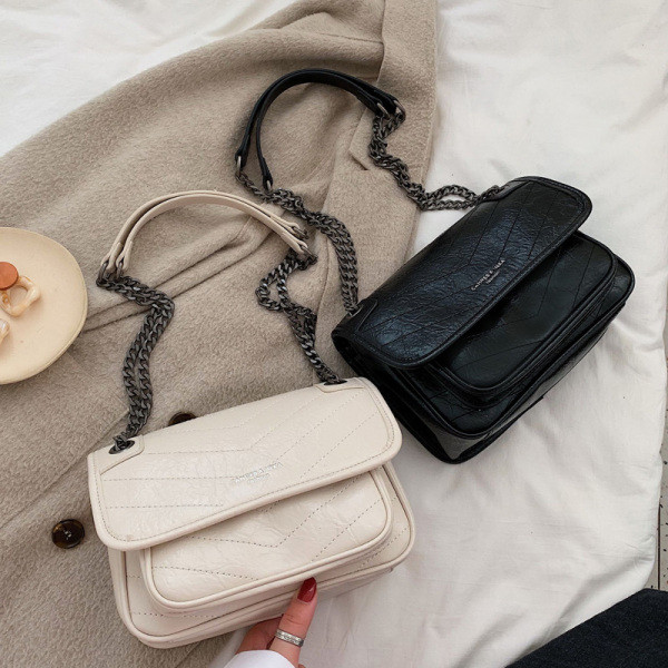 Sieviešu ikdienas somas vienkāršs modelis