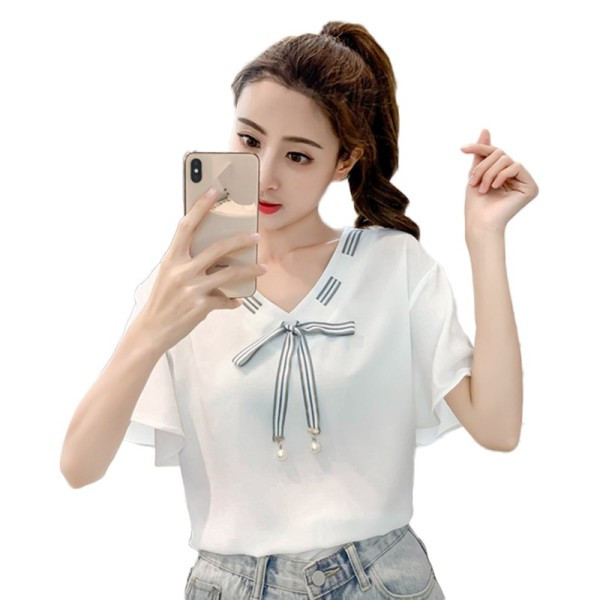 Lai naiste lühikeste varrukate ja paelaga pluus