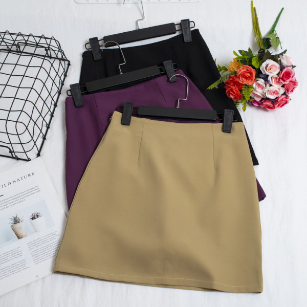 Lühike naiste seelik A-joonega ja kõrge vöökohaga