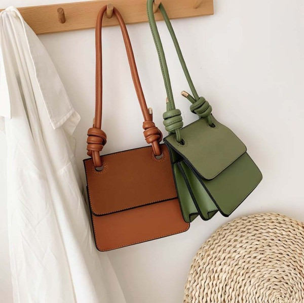 Geanta casual de dama din piele ecologica pura model