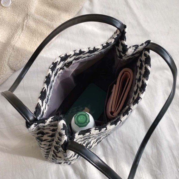 Geanta de dama actuala model lat cu manere lungi