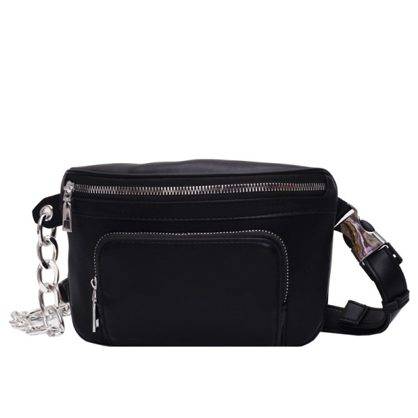 Sieviešu ikdienas soma ar rāvējslēdzējiem un metāla elementu