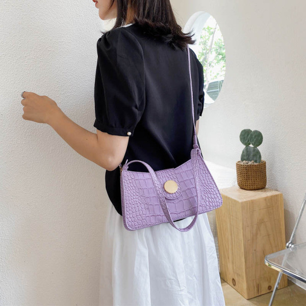 Sieviešu moderna soma ar īsu rokturi no eko ādas