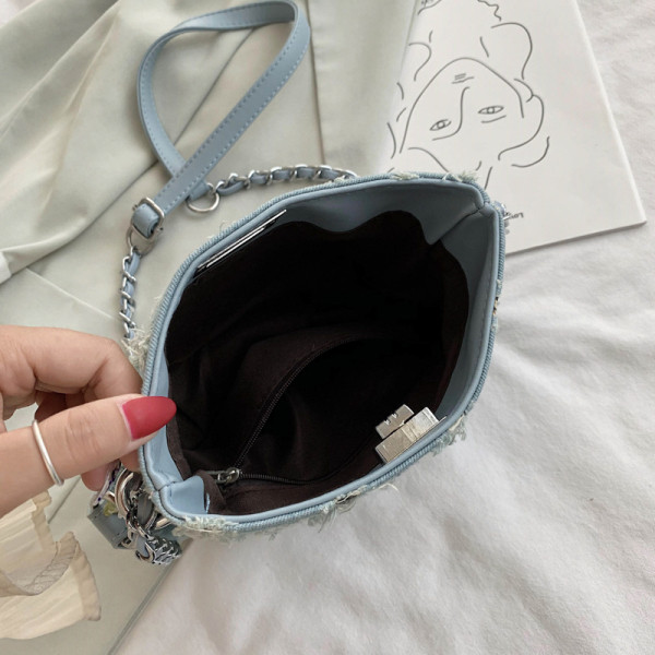 Naiste kaasaegne pika sangaga teksakott