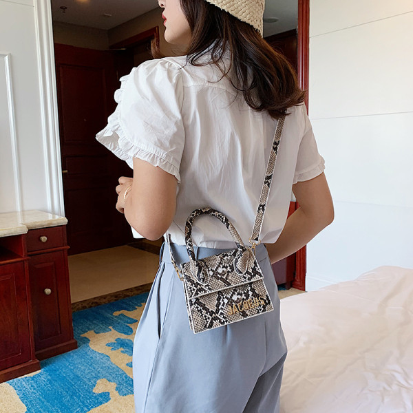 Stilīga sieviešu mini soma ar īsu un garu rokturi