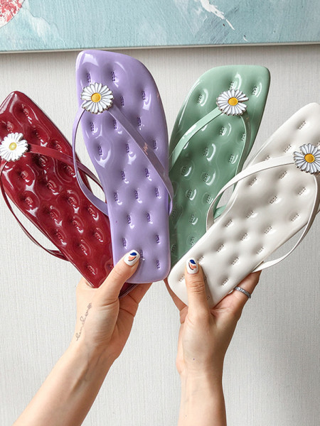 Papuci casual de dama peste deget cu decor 3D in forma de floare