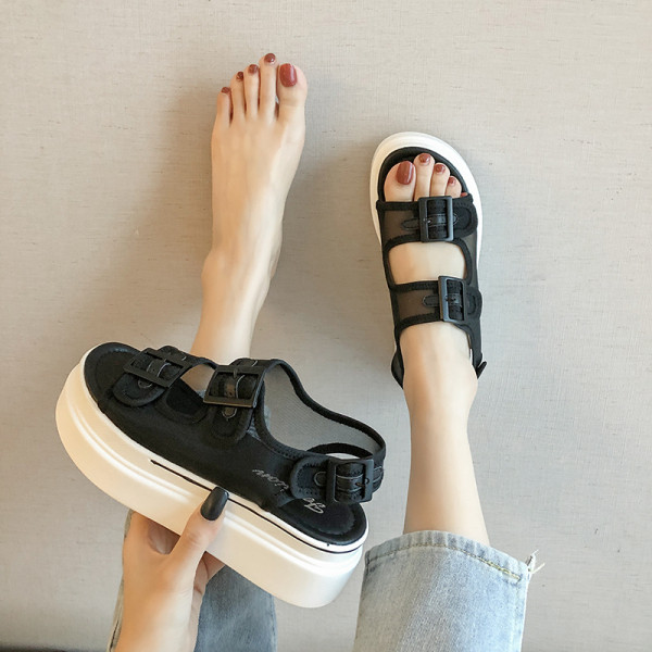 Sandale de dama moderne cu platforma si catarame