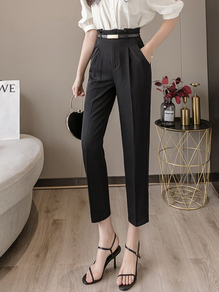 Pantaloni moderni de dama 9/10 cu talie inalta si curea