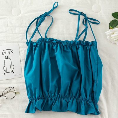 Igapäevane naiste topp lipsudega