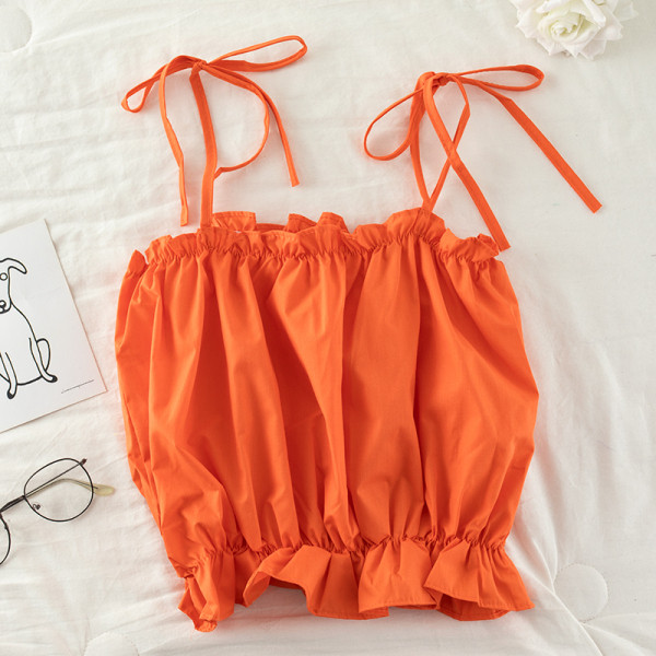 Igapäevane naiste topp lipsudega