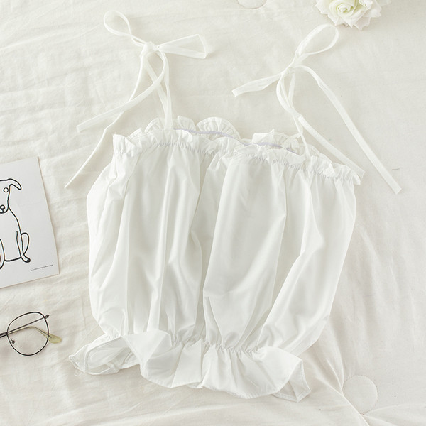 Igapäevane naiste topp lipsudega