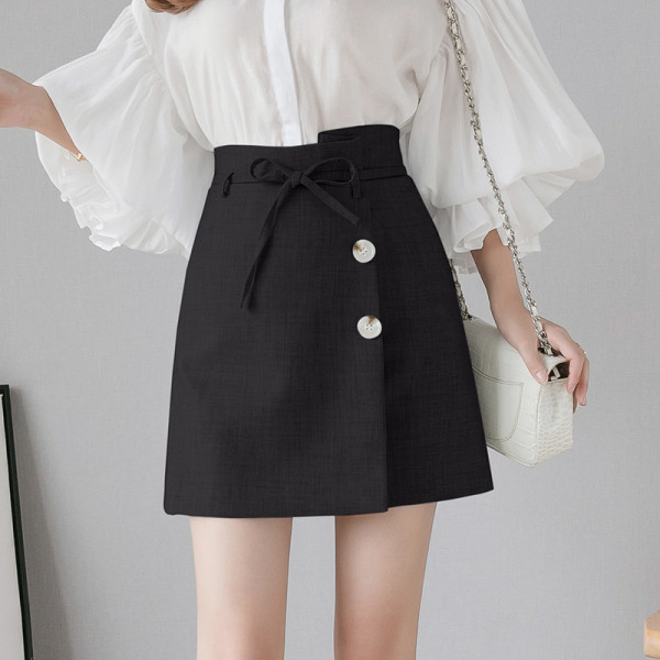Fusta de dama moderna cu panglica si nasturi