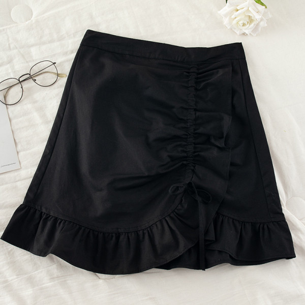 Praegune kõrge vöökoha ja lipsudega naiste seelik