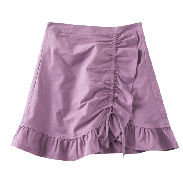 Praegune kõrge vöökoha ja lipsudega naiste seelik