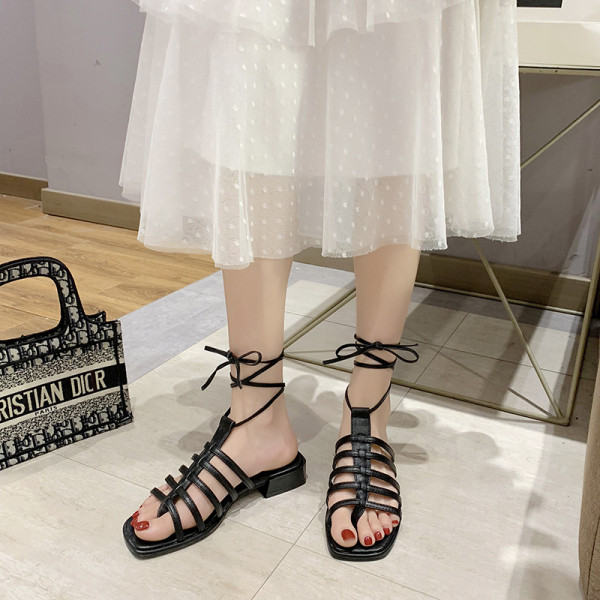 Sandale de dama cu bretele din piele si talpa plata