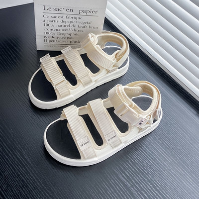 Σπορ και casual γυναικεία σανδάλια με velcro