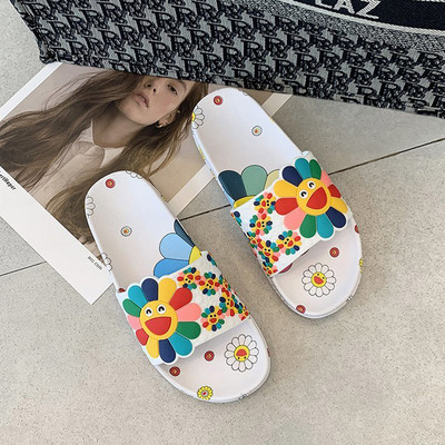 Lameda talla ja värvilise kaunistusega naiste kummisussid