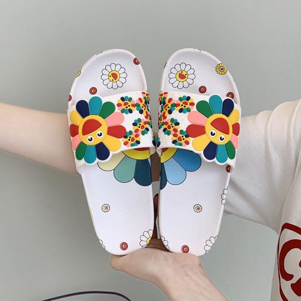 Lameda talla ja värvilise kaunistusega naiste kummisussid