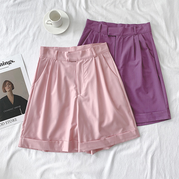 Дамски къси панталони-широк модел с висока талия