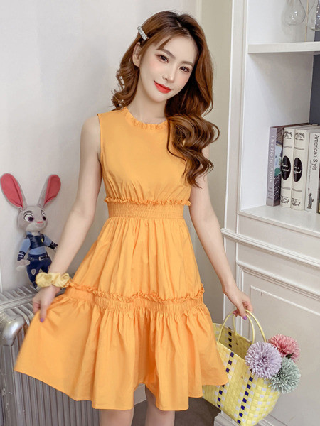 Rochie scurtă de damă cu bretele largi