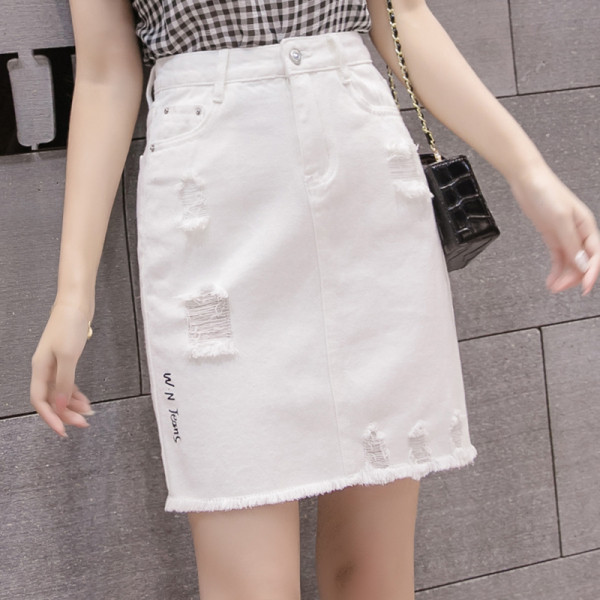 Valge kõrge vöökoha ja rebenenud motiividega naiste seelik