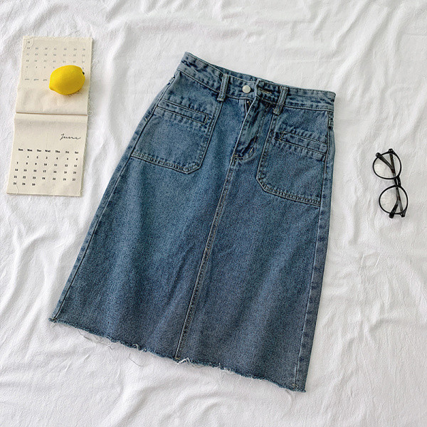 Naiste taskute ja A-joonega teksaseelik