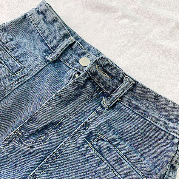 Naiste taskute ja A-joonega teksaseelik