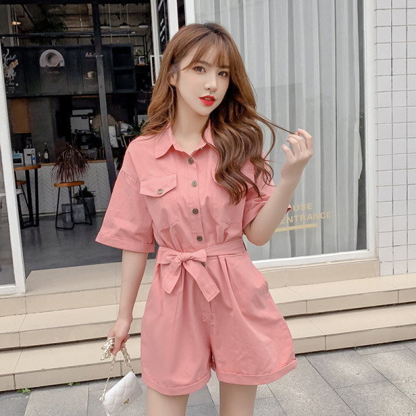 Naiste vabaaja kombinesoon vöö ja nööpidega