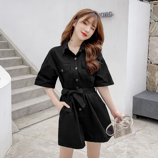 Naiste vabaaja kombinesoon vöö ja nööpidega