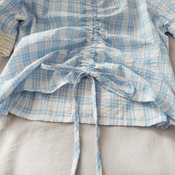 Bluză retro de damă cu decolteu pătrat și cravate