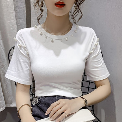 Модерна дамска блуза с овално деколте и перли 